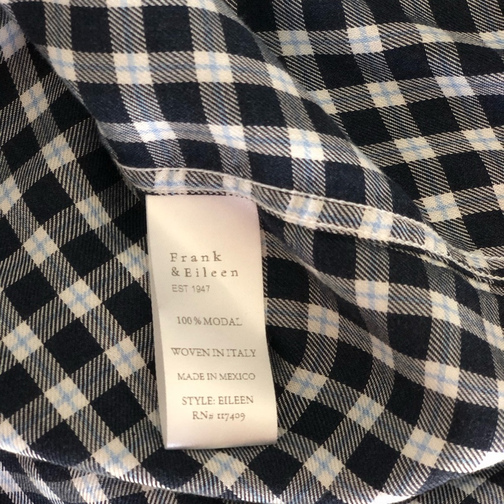 Frank & Eileen BARRY Tailored Button-Up Shirt sz XS blue & white plaid checkered - Picture 10 of 10